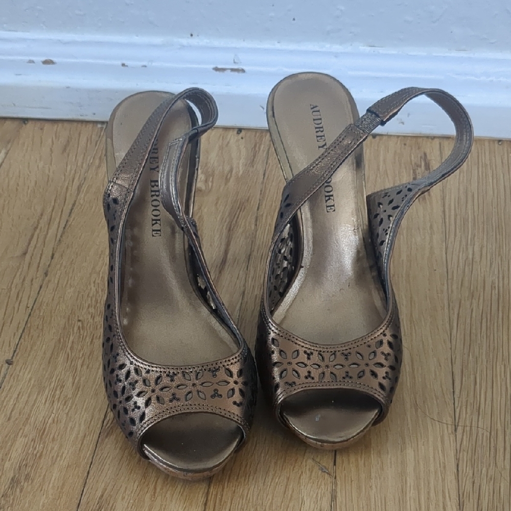 Audrey Brooke Bronze Peep Toe Heels
